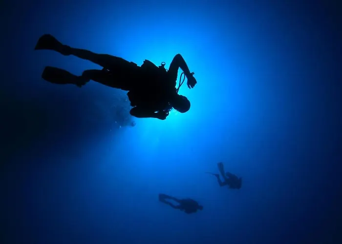 Semesterbostad Flora's With Plunge Pool Agkidia